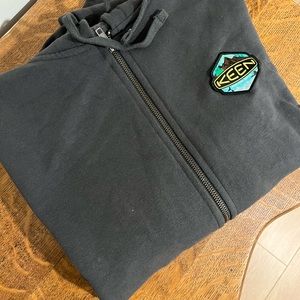 Keen men’s “Badge” hoodie